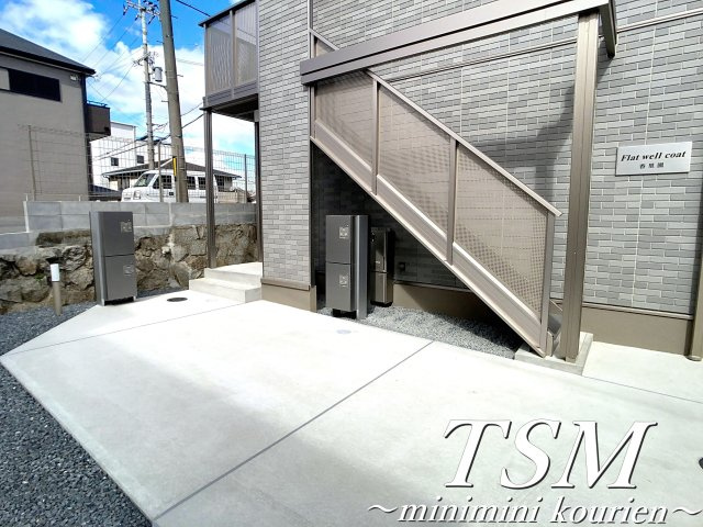 Ｆｌａｔ　ｗｅｌｌ　ｃｏｕｒｔ香里園のエントランス