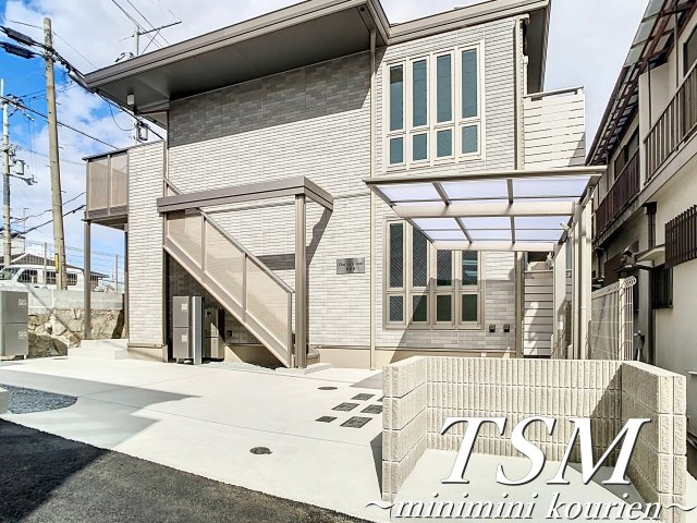 Ｆｌａｔ　ｗｅｌｌ　ｃｏｕｒｔ香里園の外観