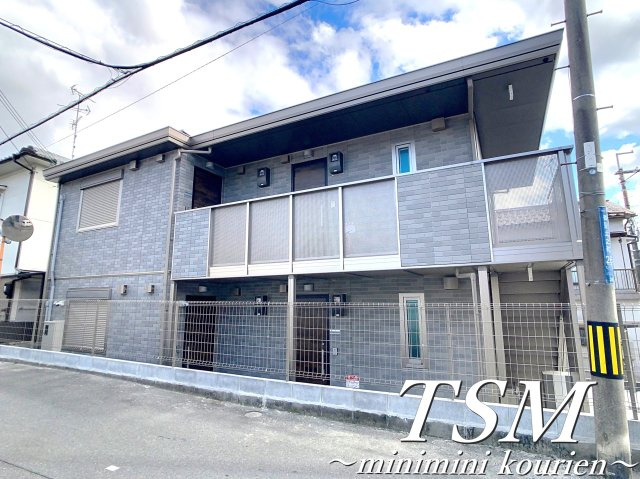 Ｆｌａｔ　ｗｅｌｌ　ｃｏｕｒｔ香里園の外観