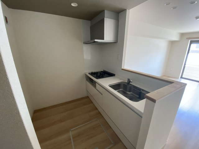 オカバ姫路青山シャーメゾン B棟のキッチン