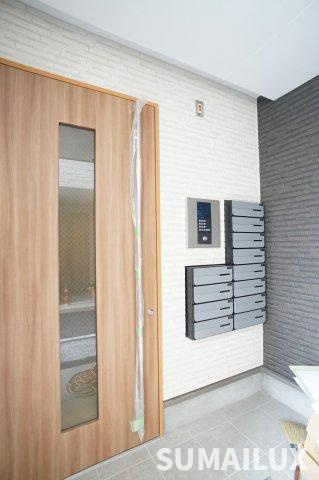 熊本市北区楡木４丁目のアパートのエントランス