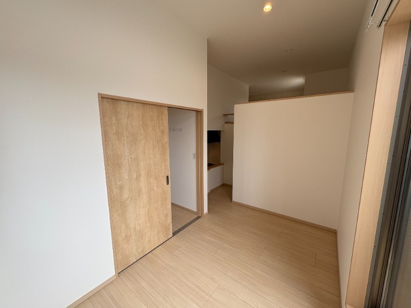 熊本市北区楡木４丁目のアパートの居間・リビング|※イメージ画像のためカラーが異なる場合があります。