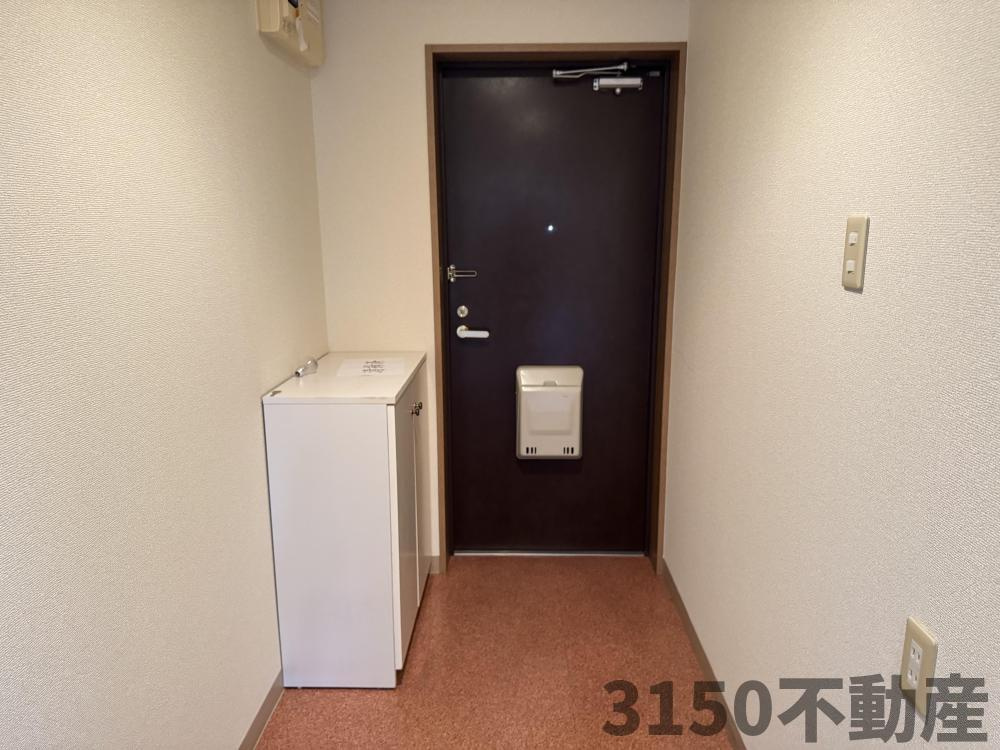 ハイツ南の玄関