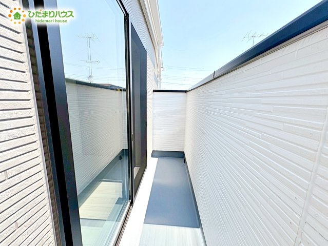 熊谷市久下　新築一戸建て　いろどりアイタウン　02のバルコニー|日当たり良好！