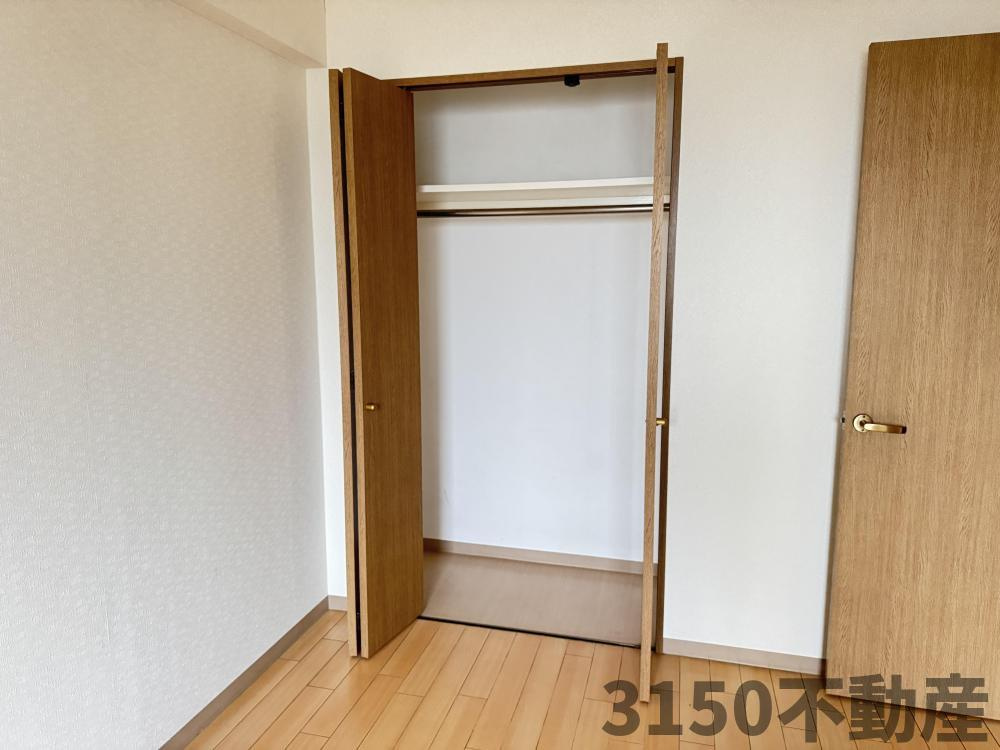 ハイツ南の収納