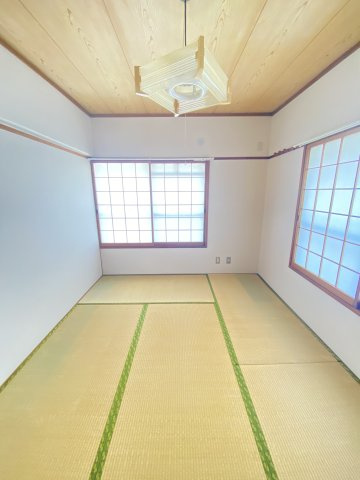 コーポラス豊栄の和室