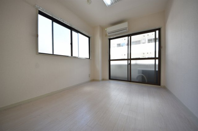 【洋室】 | 中間東雲ハイツ