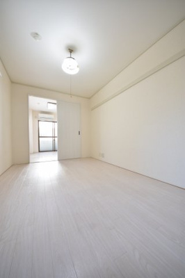 【寝室】 | 中間東雲ハイツ