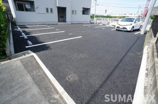 熊本市北区楠８丁目のアパートの駐車場