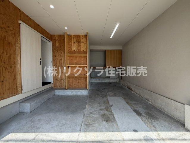 島頭４丁目　中古一戸建ての駐車場|2台駐車可能
■物件内覧・資金計画相談・住宅ローン相談、リフォーム相談、お問合せ受付中■
※当日・翌日のご内覧、ご相談はお電話でのお問合せがスムーズです！
