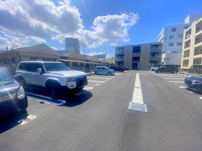 【駐車場】 | ファミールMNK | 敷地内駐車場あります！