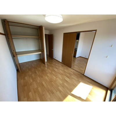 【洋室】 | ドミールピア