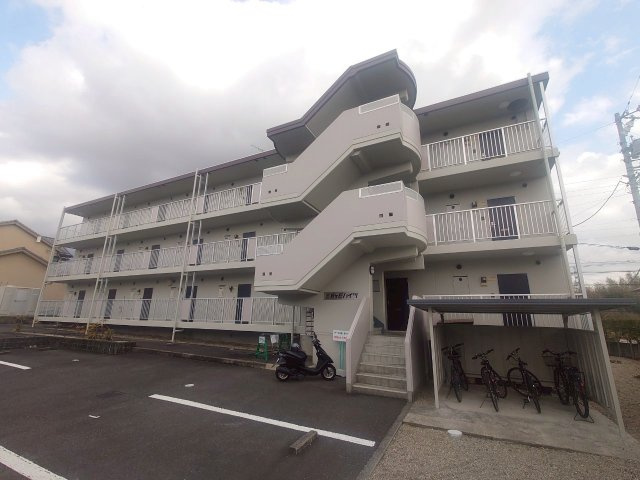 三好ヶ丘ハイツの外観