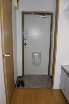 【玄関】 | リトルジャーニー