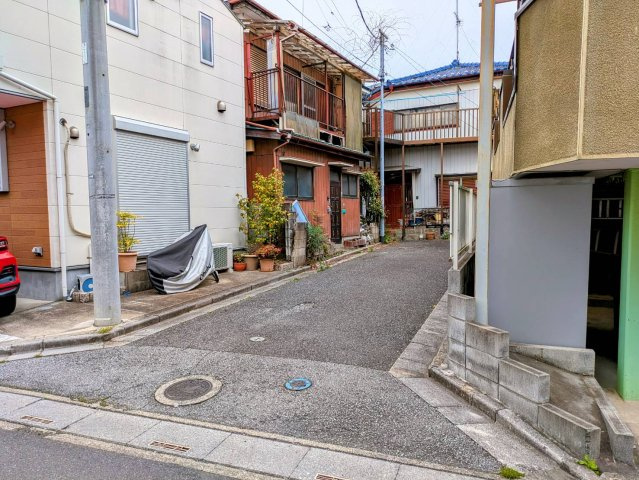 【前面道路含む現地写真】の画像