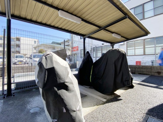 【駐車場】 | バイク置き場。空き区画の有無や駐輪料金、サイズおよび排気量規定などについては、改めてお問い合わせください。～即日のご見学可能～　お問合せはお気軽にどうぞ。