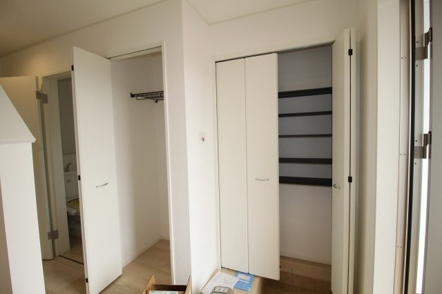 クレイドルガーデン第1　1号棟の収納|玄関収納