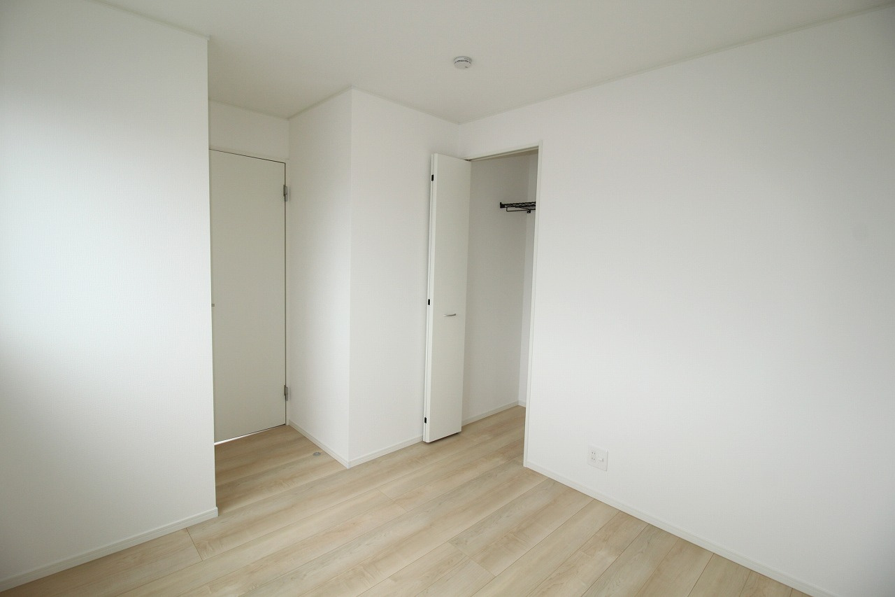 クレイドルガーデン第1　1号棟の洋室|2F　東の部屋　5.0帖