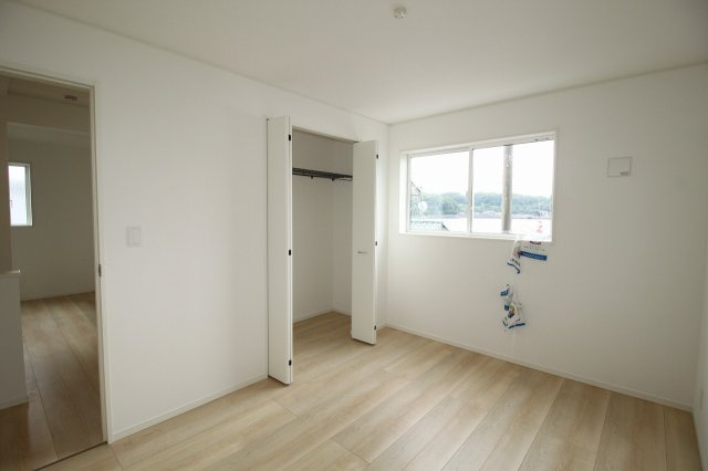 クレイドルガーデン第1　1号棟の洋室|2F　西の部屋　6.0帖