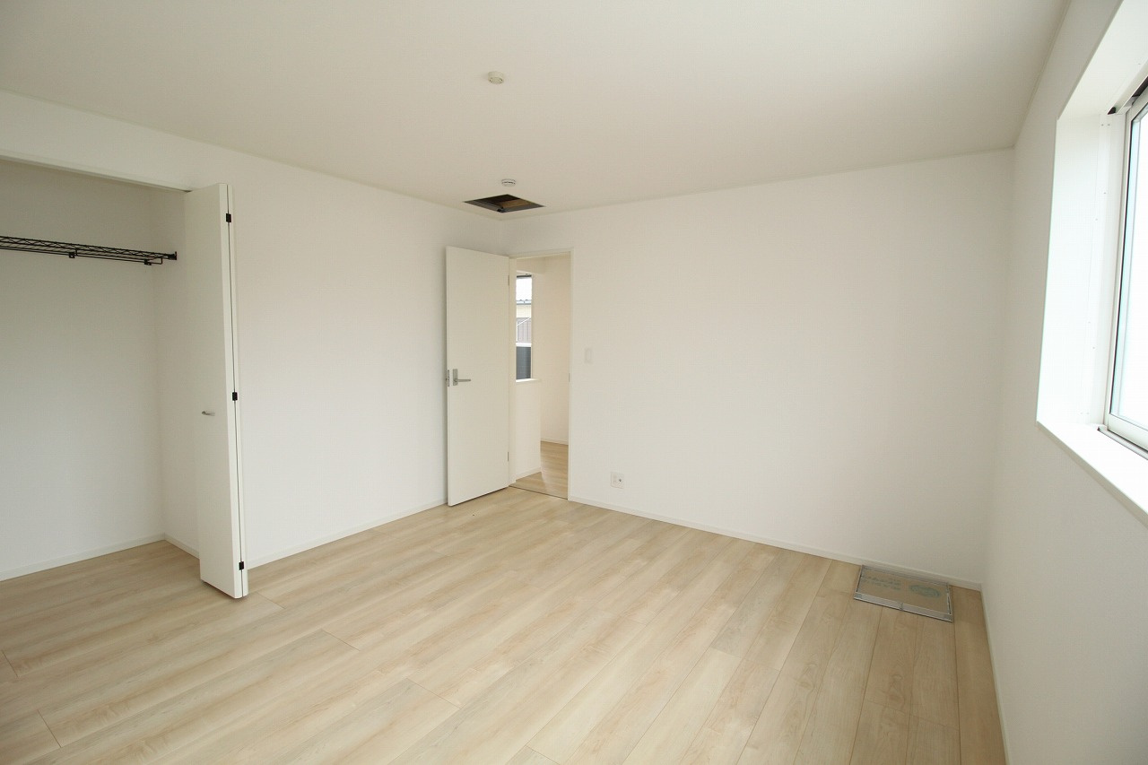 クレイドルガーデン第1　1号棟の洋室|2F　北の部屋　9.0帖