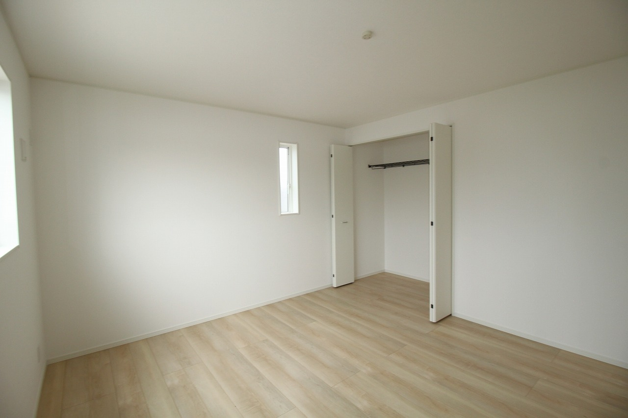 クレイドルガーデン第1　1号棟の洋室|2F　北の部屋　9.0帖