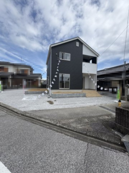 クレイドルガーデン第1　1号棟の前面道路含む現地写真