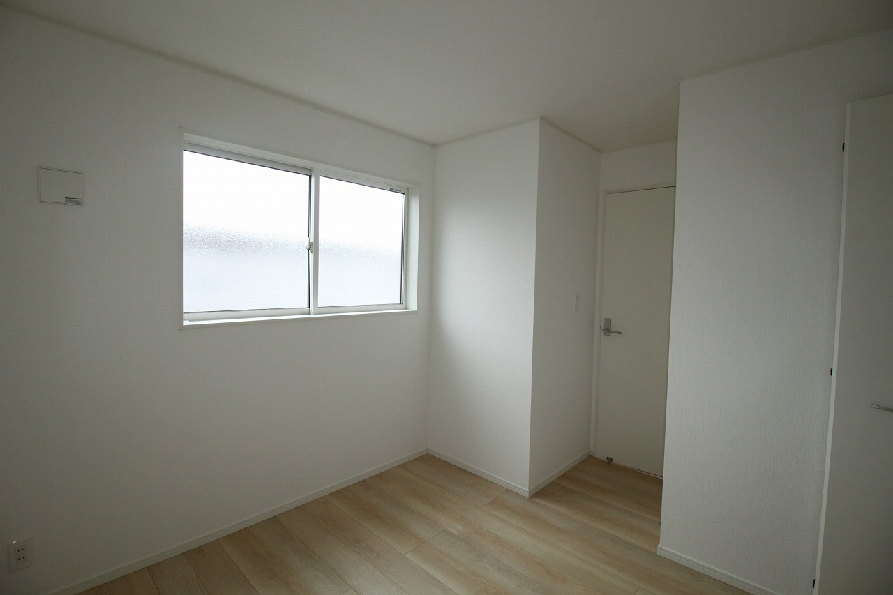 クレイドルガーデン第1　1号棟の洋室|2F　東の部屋　5.0帖