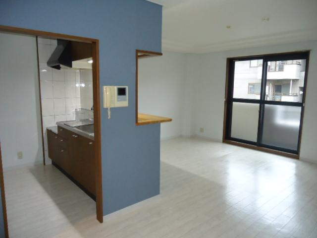 ラフォーレ２１の居間・リビング|リビング