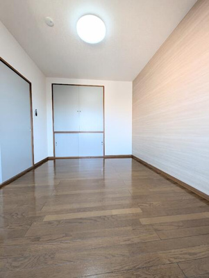 【居間・リビング】 | アドリームＺＥＮ | ３階明るい角部屋