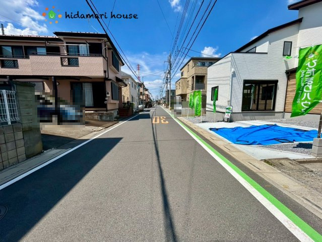 桶川市鴨川　6期　新築戸建　テラス01の前面道路含む現地写真