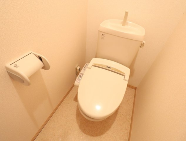 熊本市南区白藤４丁目のアパートのトイレ