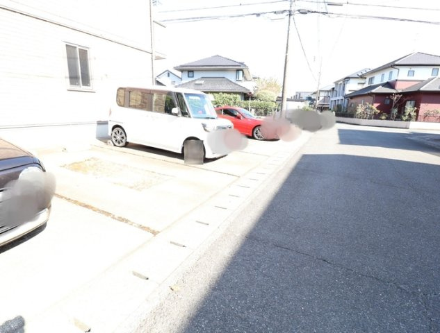 熊本市南区白藤４丁目のアパートの駐車場