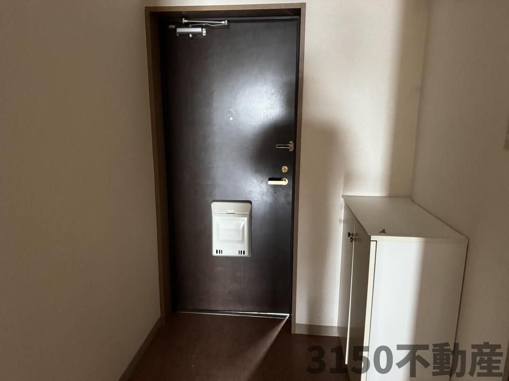 ハイツ南の玄関