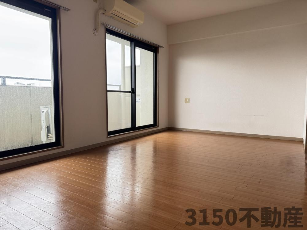 ハイツ南の居間・リビング