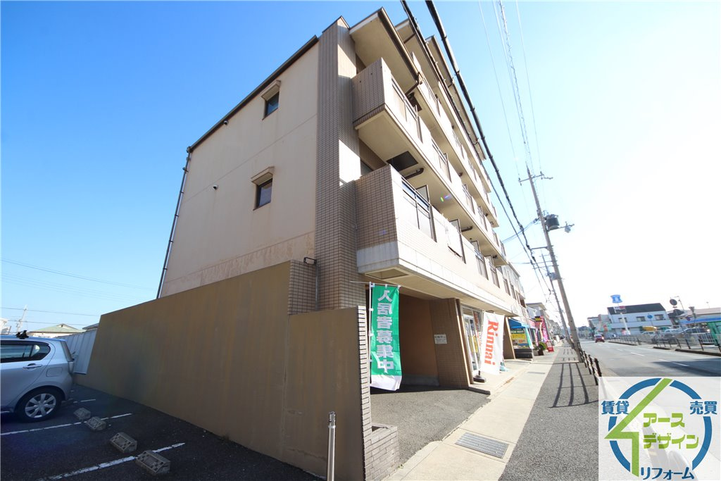 カーサ王塚台の外観|※類似部屋