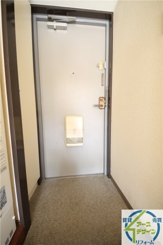 カーサ王塚台の玄関|※類似部屋