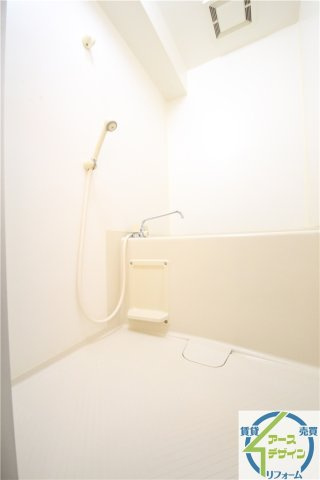 カーサ王塚台の浴室|※類似部屋