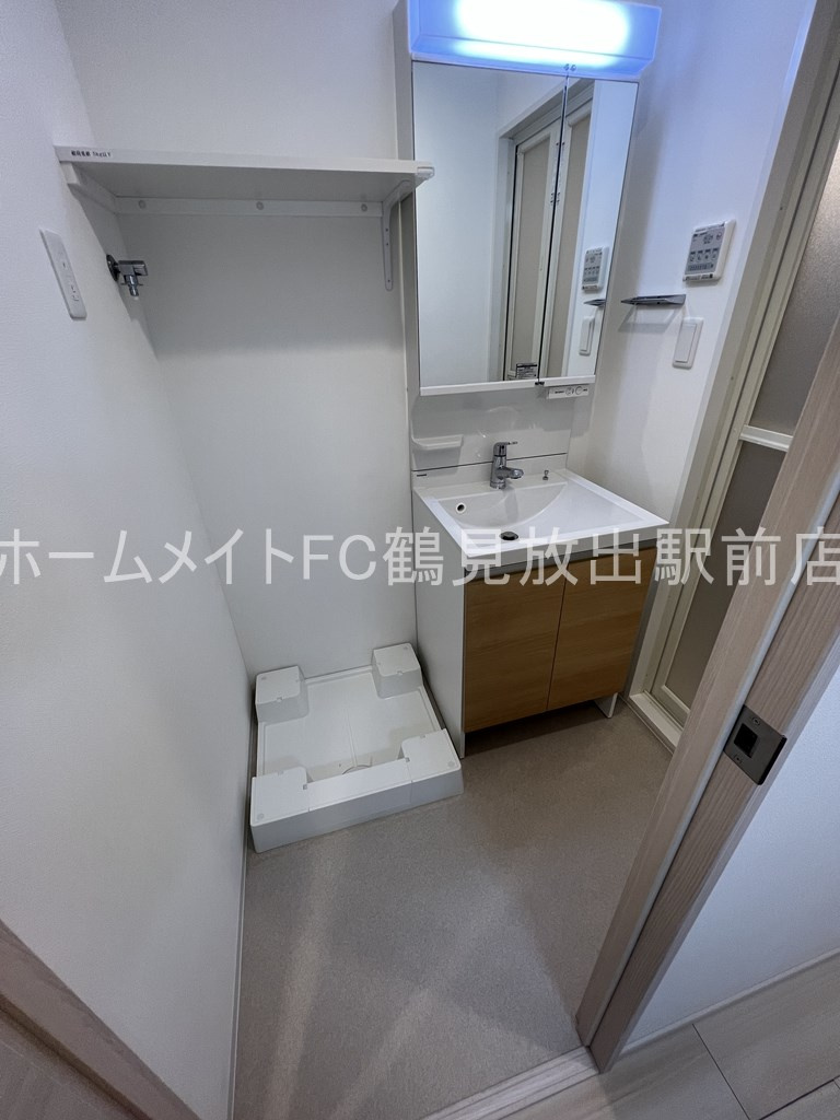 大阪市城東区鴫野東２丁目の賃貸マンションの洗面所