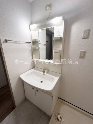 大阪市鶴見区浜３丁目の賃貸マンションの独立洗面台