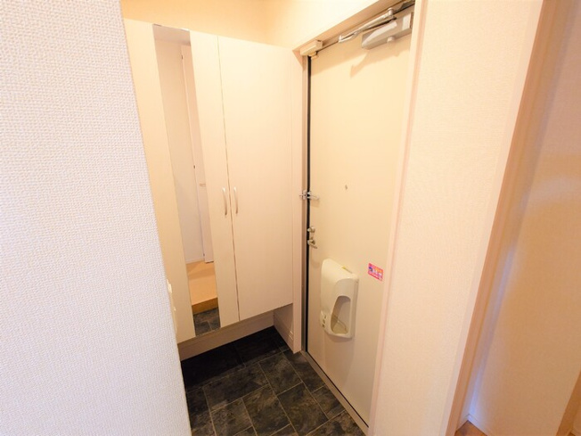 【玄関】 | 落ち着いた玄関です