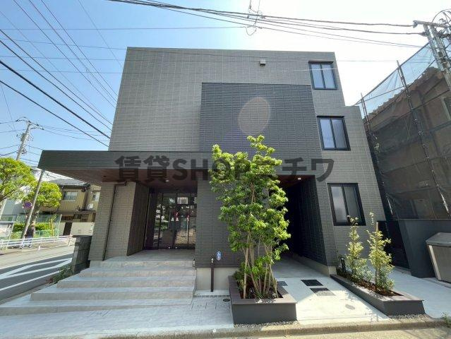 クレ　ドゥ　ボヌール　上高田のエントランス|★閑静な住宅街★