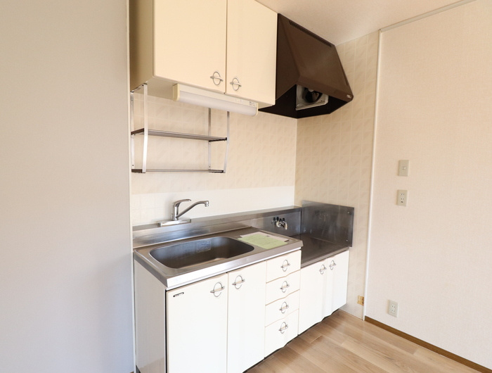 熊本市南区平成１丁目のアパートのキッチン