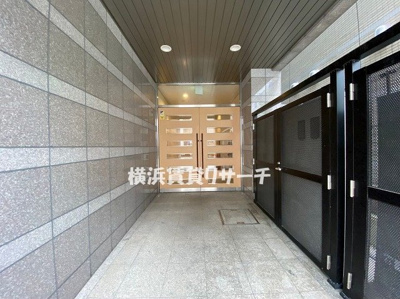 【エントランス】 | レジアス新横浜