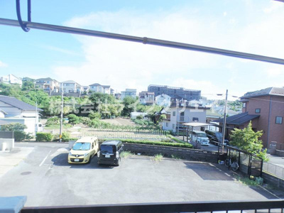【駐車場】 | コーポ田中 | ※別のお部屋のイメージ写真です。