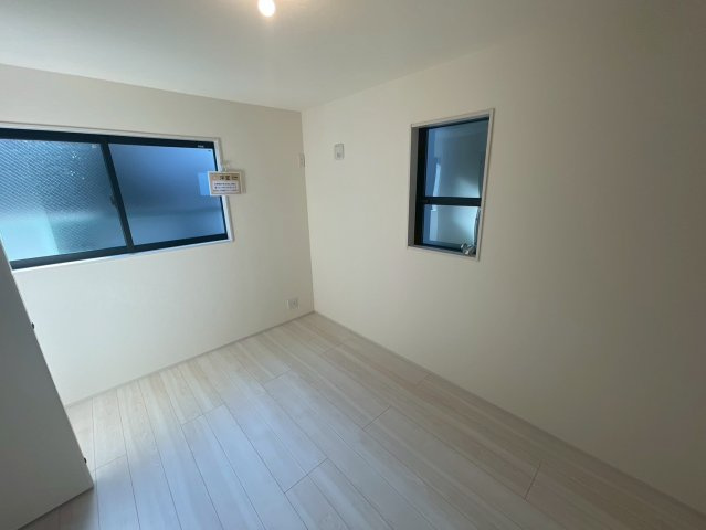 横浜市鶴見区朝日町2丁目 新築戸建て【仲介手数料無料】カースペース2台