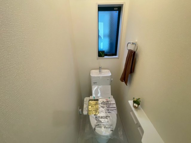 横浜市鶴見区朝日町2丁目 新築戸建て【仲介手数料無料】カースペース2台