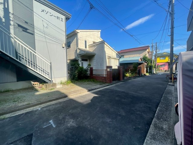 横浜市鶴見区朝日町2丁目 新築戸建て【仲介手数料無料】カースペース2台