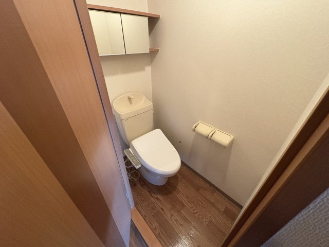 神戸市西区二ツ屋２丁目のアパートのトイレ