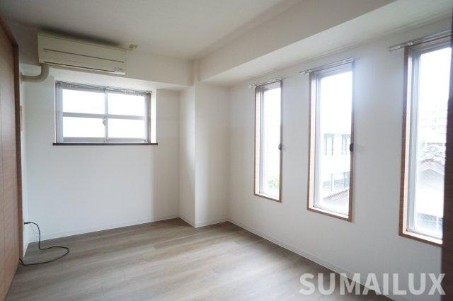 熊本市中央区水前寺５丁目の賃貸マンションの居間・リビング