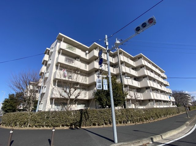 成田市玉造７丁目の賃貸マンションの外観